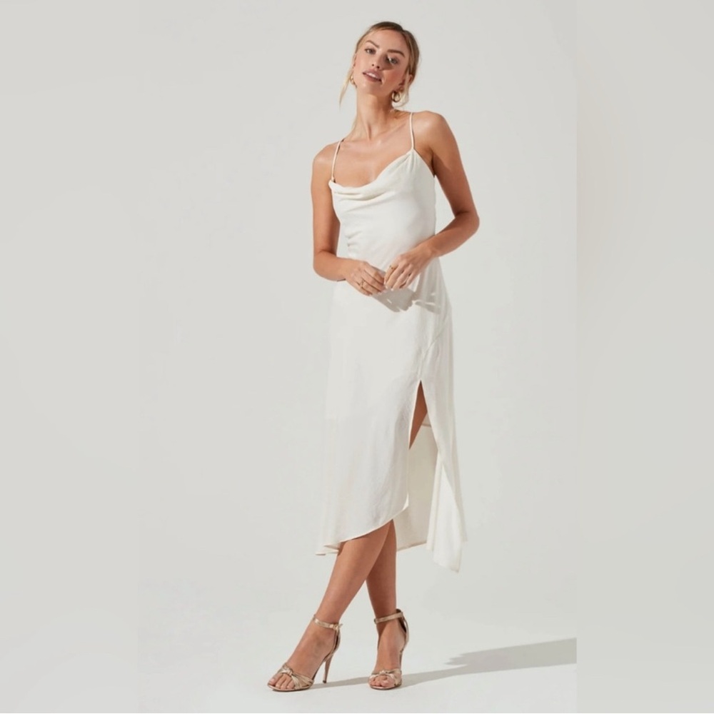 Astr The Label White Midi Dress